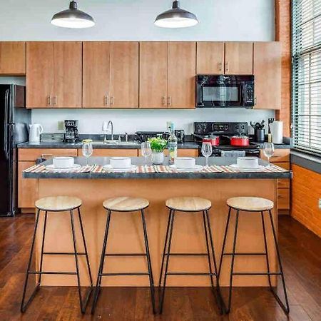 شقة Ny Style Centric Loft With King Bed By Park Av. روتشستر المظهر الخارجي الصورة